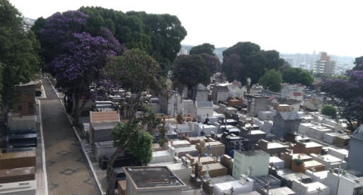 Cemitérios fecham no domingo, Dia dos Pais