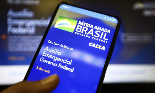 Caixa libera o auxílio emergencial para nascidos em abril