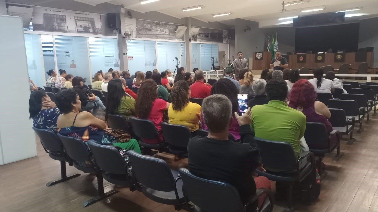 CAMPO LIMPO PAULISTA Sindicato dos servidores reclama do silêncio da prefeitura sobre campanha para reposição salarial
