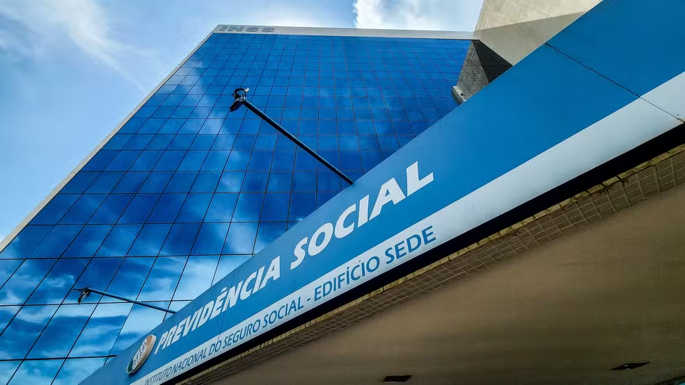 INSS deve começar devolver valores a aposentados em 24 de julho, diz presidente