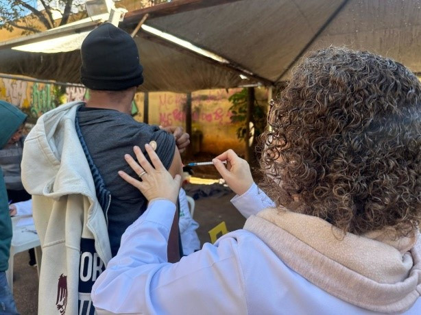 Prefeitura de Jundiaí leva vacinação contra a gripe no Centro POP