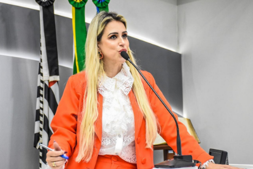 Quésia de Lucca denuncia ao TCE irregularidades em contrato de R$ 12 milhões da Prefeitura de Jundiaí