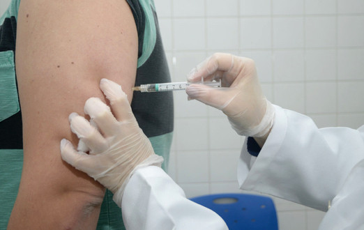 Jundiaí oferece dez locais para vacinação exclusiva de idosos